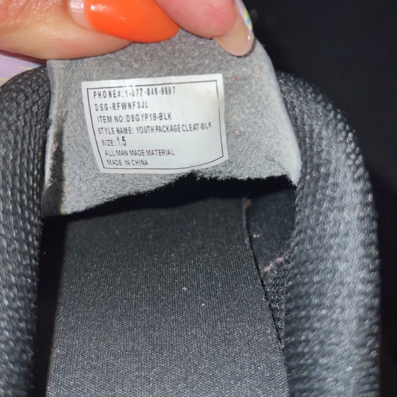 Youth soccer cleats - Picture 5 of 5